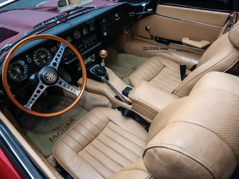 1969 Jaguar E-Type Series 2 - Image 5 of 16