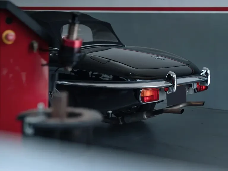1969 Jaguar E-Type Series 2 - Image 18 of 24