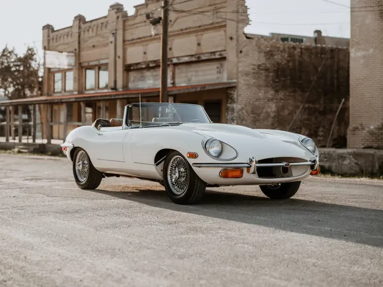 1969 Jaguar E-Type Series 2 - Image 2 of 31