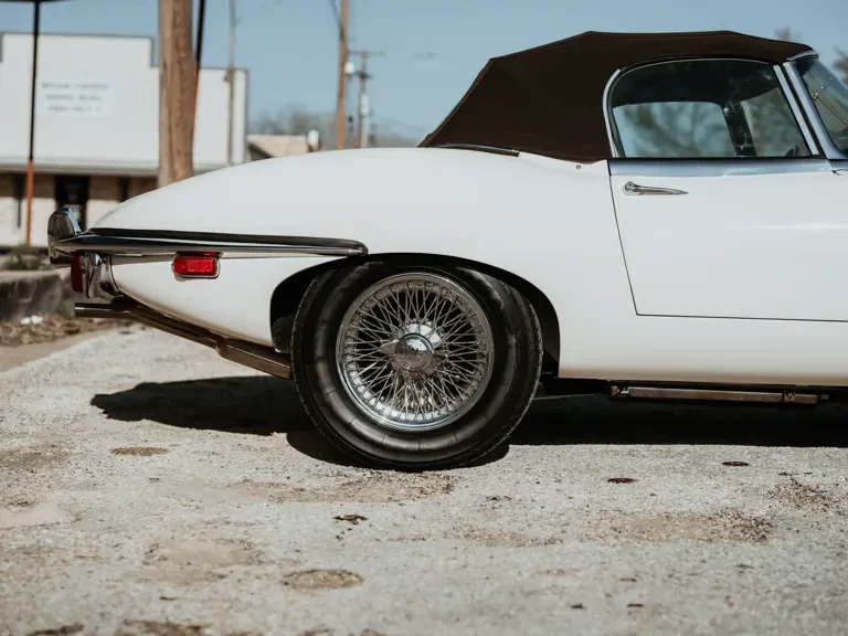 1969 Jaguar E-Type Series 2 - Image 27 of 31