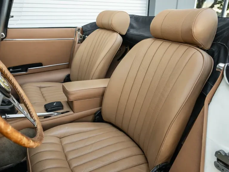 1969 Jaguar E-Type Series 2 - Image 24 of 31