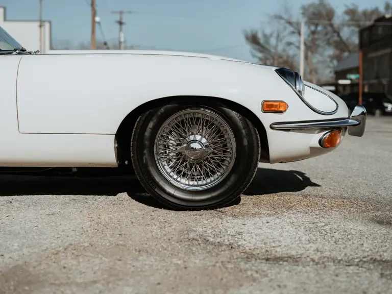 1969 Jaguar E-Type Series 2 - Image 26 of 31