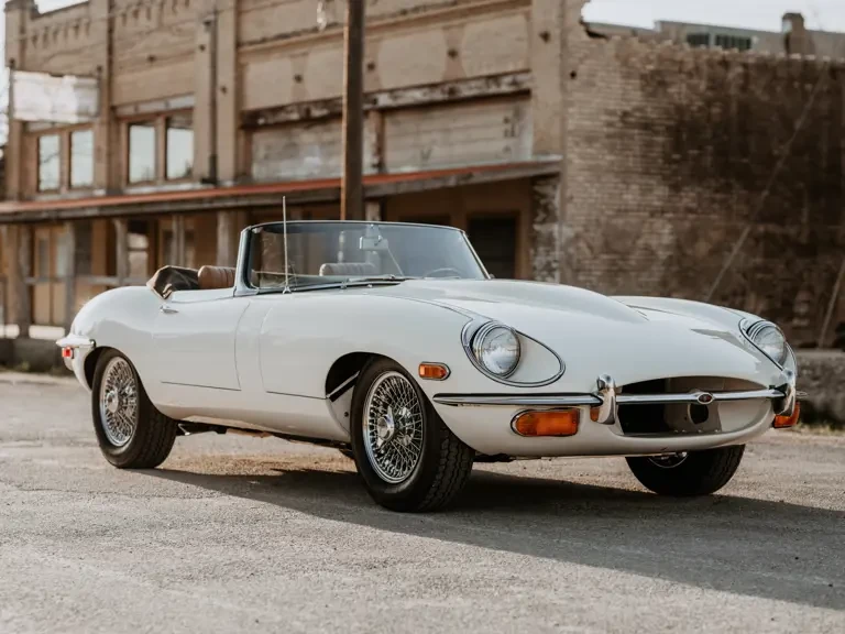 1969 Jaguar E-Type Series 2 - Image 2 of 31