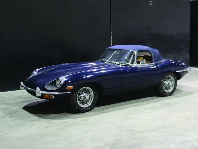 1969 Jaguar E-Type Series 2 - Image 2 of 2