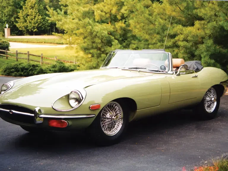1969 Jaguar E-Type Series 2 - Image 2 of 2