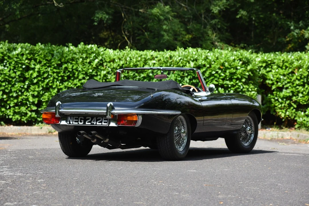 1969 Jaguar E-Type Series 2 - Image 18 of 30