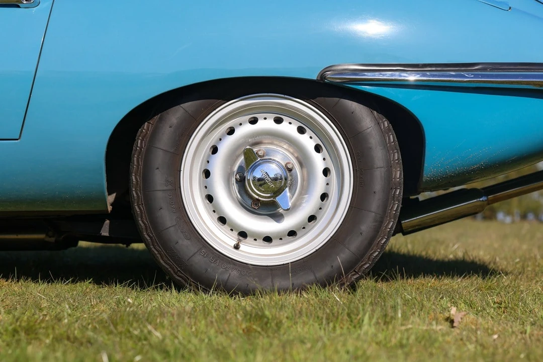 1969 Jaguar E-Type Series 2 - Image 24 of 30