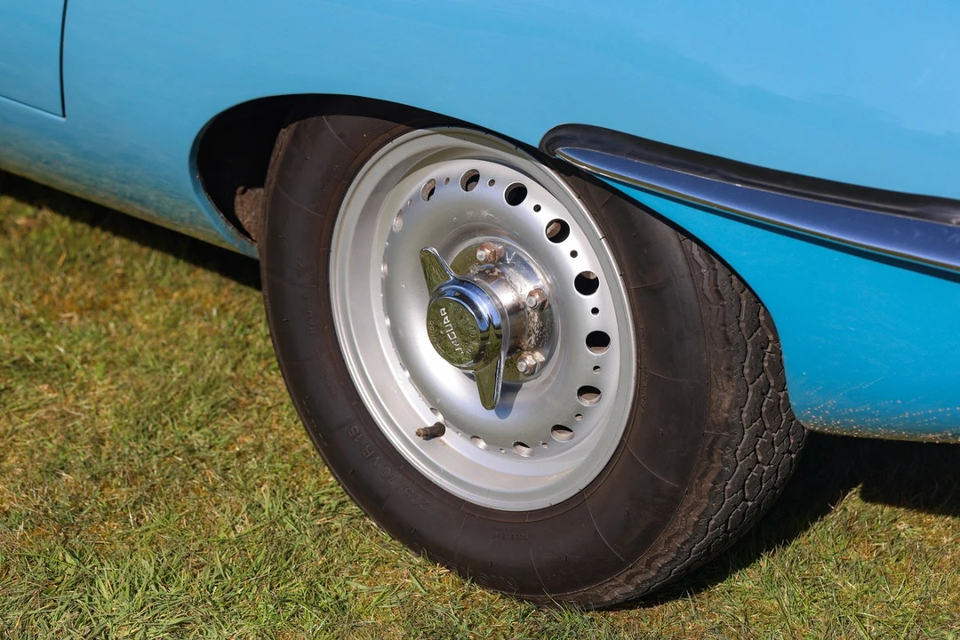 1969 Jaguar E-Type Series 2 - Image 25 of 30