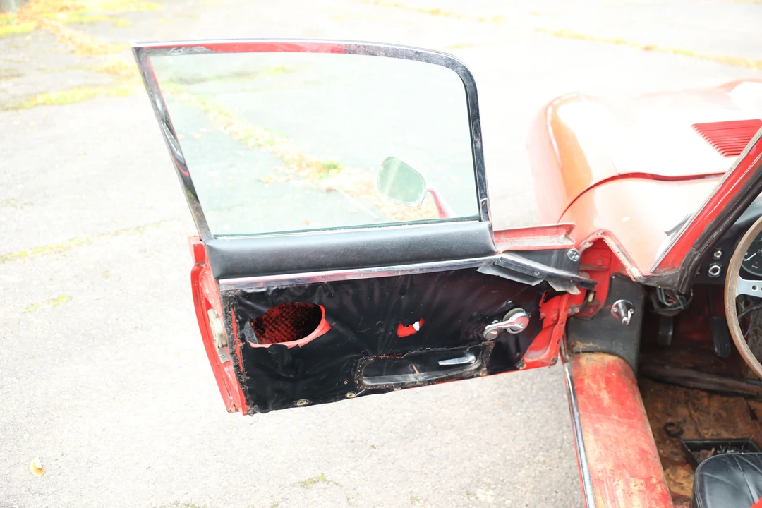 1969 Jaguar E-Type Series 2 - Image 19 of 25
