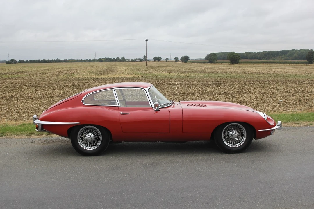 1969 Jaguar E-Type Series 2 - Image 13 of 30