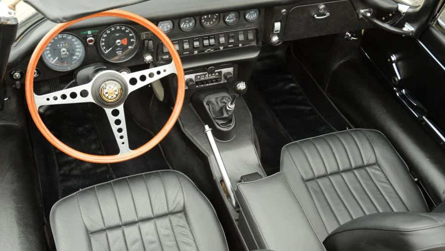 1969 Jaguar E-Type Series 2 - Image 4 of 11