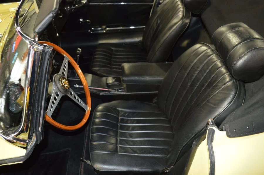 1969 Jaguar E-Type Series 2 - Image 6 of 12