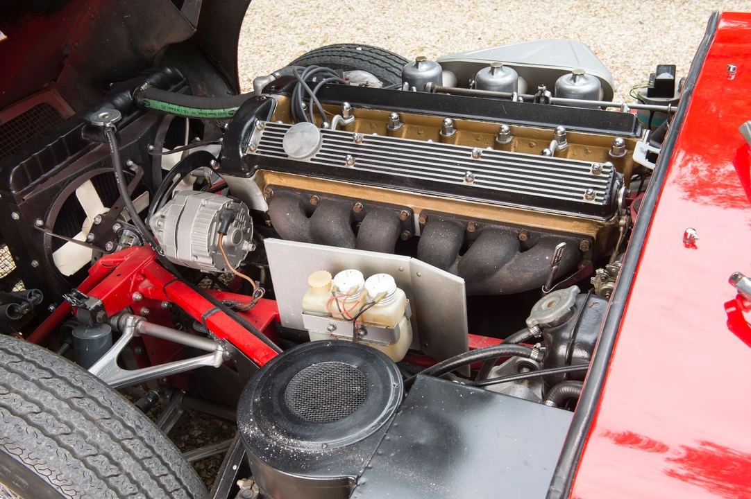 1969 Jaguar E-Type Series 2 - Image 2 of 24