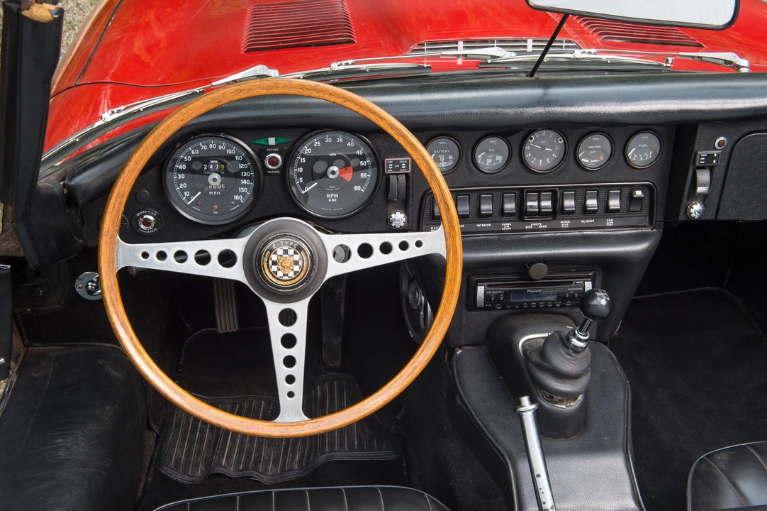 1969 Jaguar E-Type Series 2 - Image 17 of 24