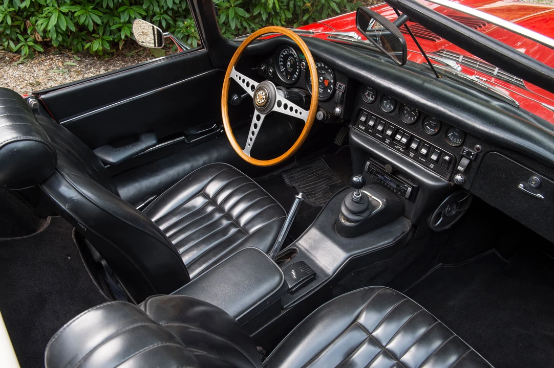 1969 Jaguar E-Type Series 2 - Image 16 of 24