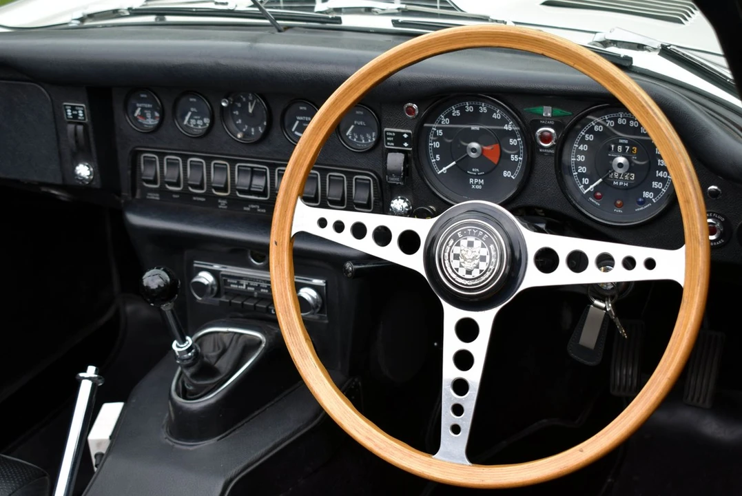 1969 Jaguar E-Type Series 2 - Image 24 of 30
