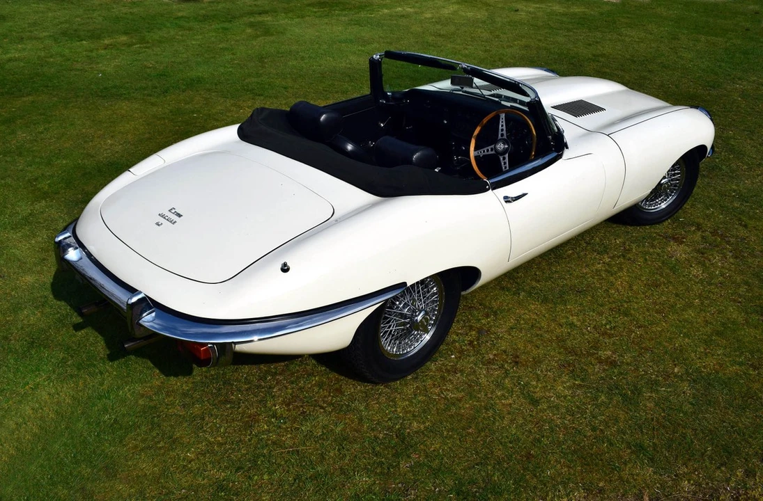 1969 Jaguar E-Type Series 2 - Image 14 of 30