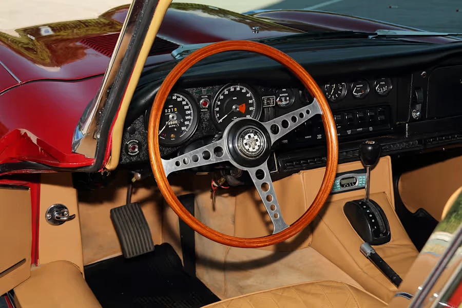 1969 Jaguar E-Type Series 2 2+2 - Image 25 of 31