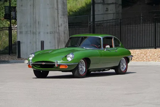 1969 Jaguar E-Type Series II 2+2