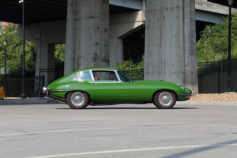 1969 Jaguar E-Type Series 2 2+2 - Image 2 of 28