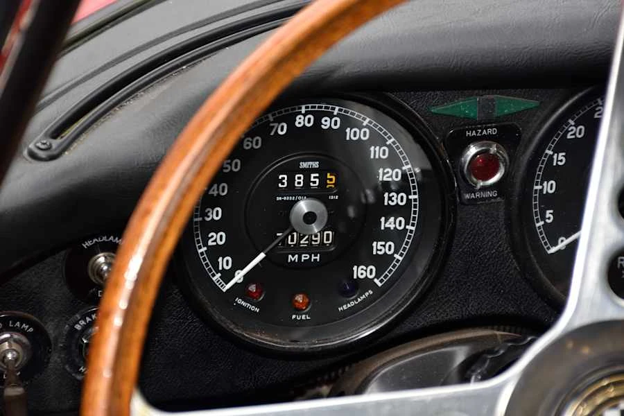 1969 Jaguar E-Type Series 2 2+2 - Image 25 of 31