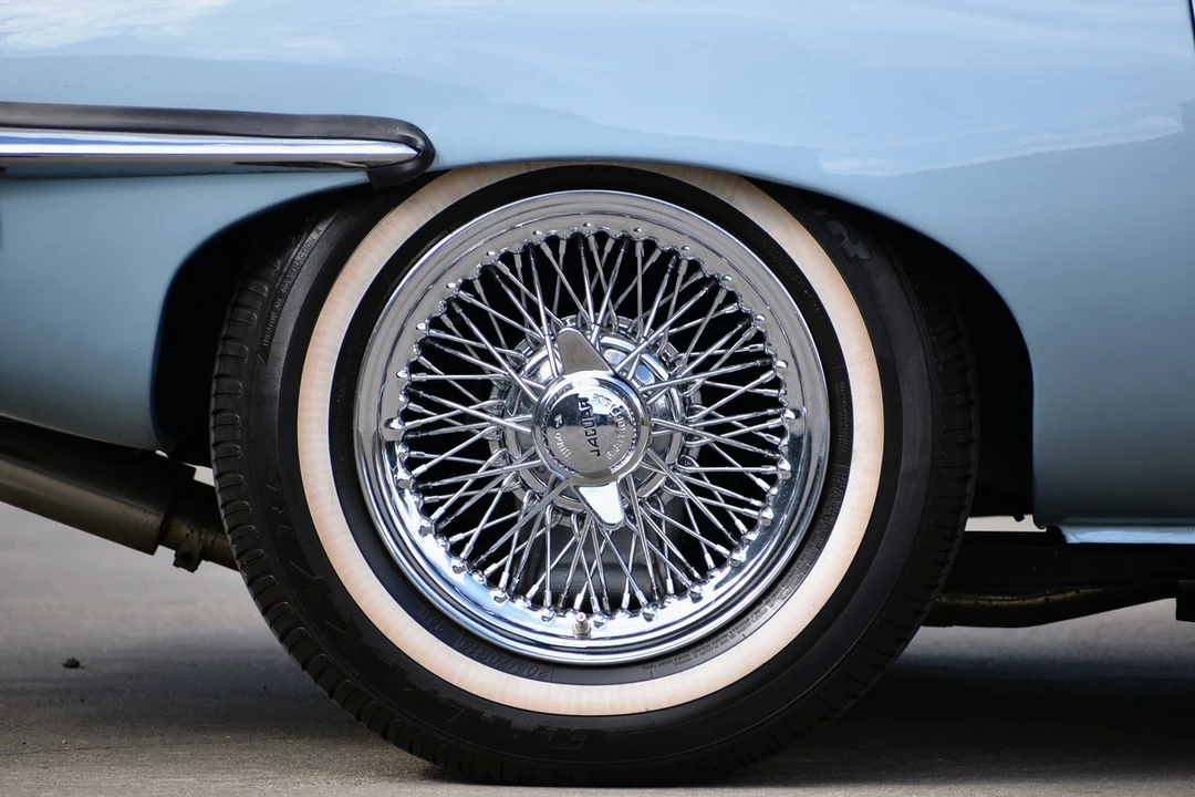 1969 Jaguar E-Type Series 2 2+2 - Image 16 of 30