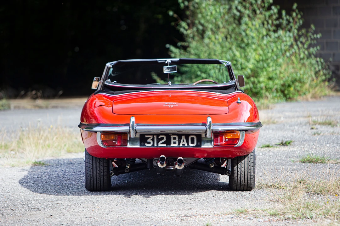1969 Jaguar E-Type Series 2 - Image 16 of 31