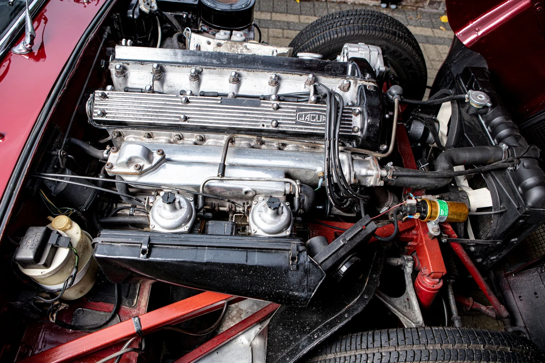 1969 Jaguar E-Type Series 2 - Image 3 of 31