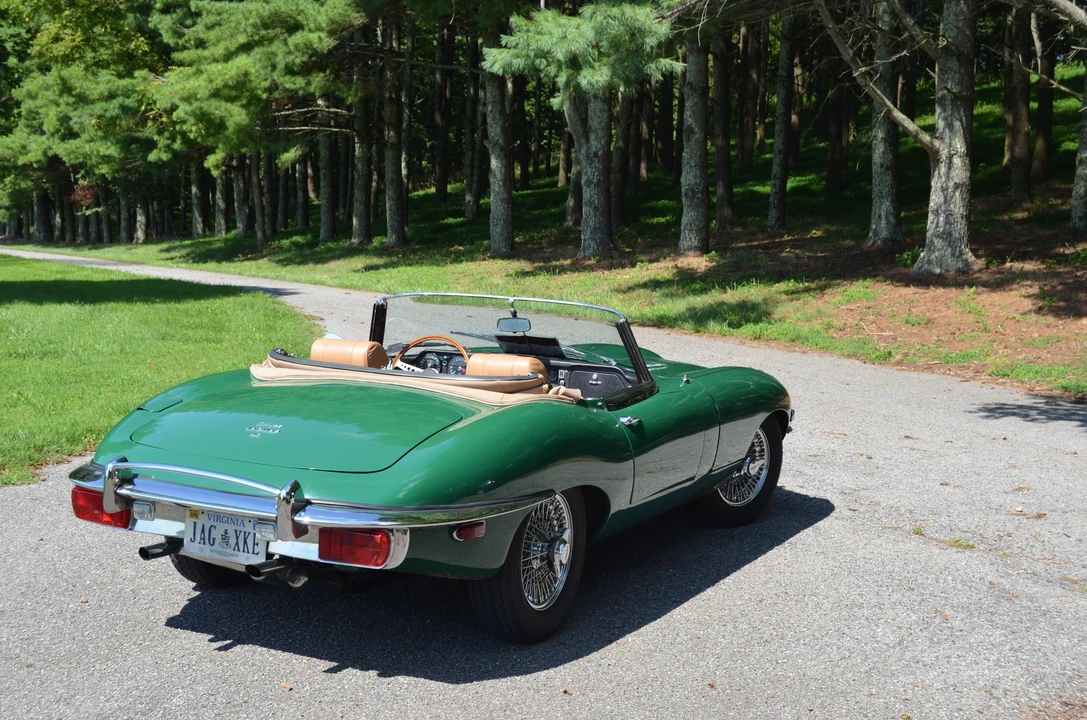 1969 Jaguar E-Type Series 2 - Image 9 of 14