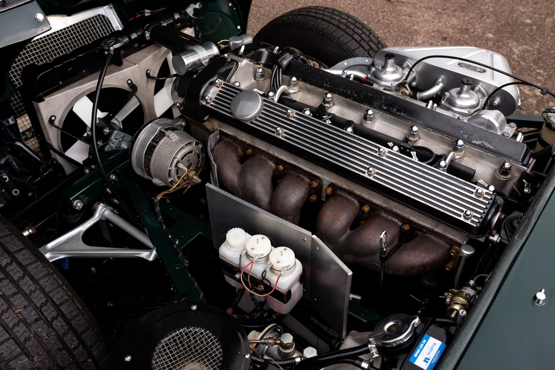 1969 Jaguar E-Type Series 2 - Image 2 of 31