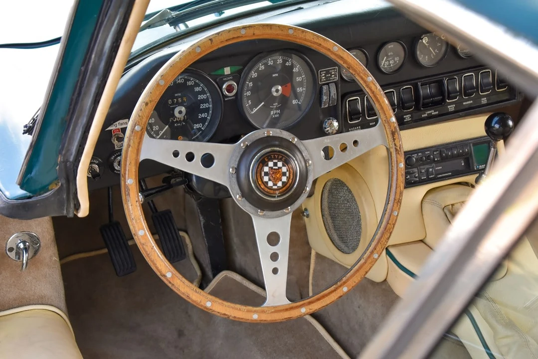 1969 Jaguar E-Type Series 2 - Image 9 of 30