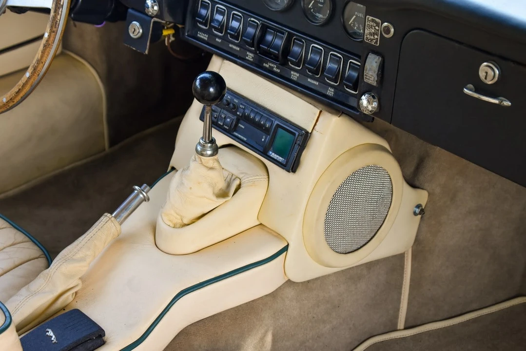 1969 Jaguar E-Type Series 2 - Image 11 of 30