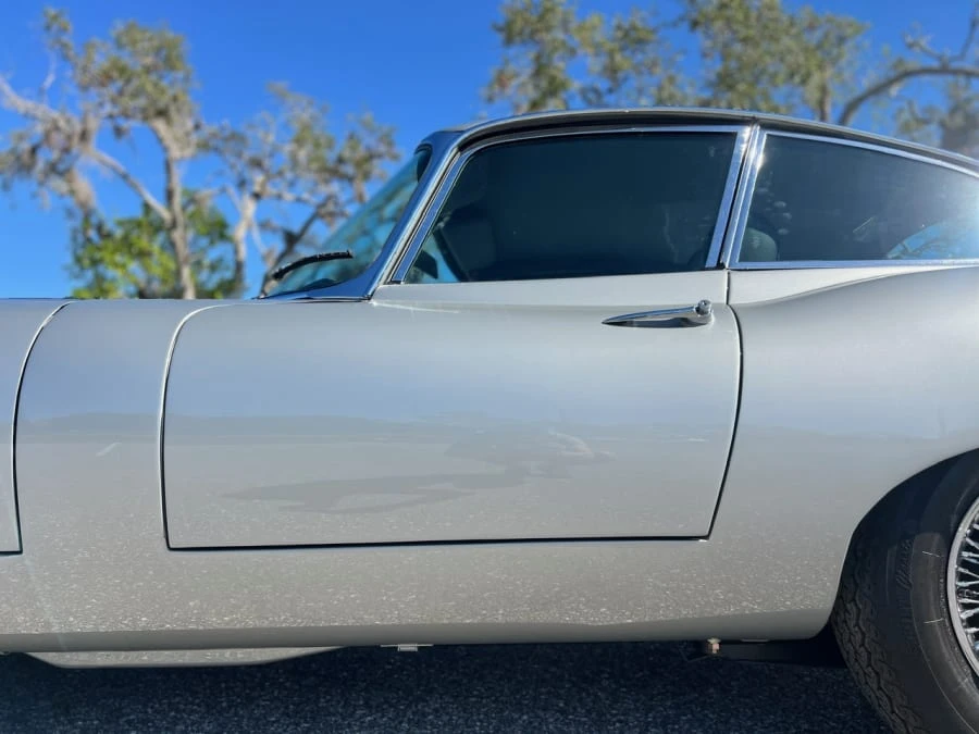 1969 Jaguar E-Type Series 2 - Image 16 of 31