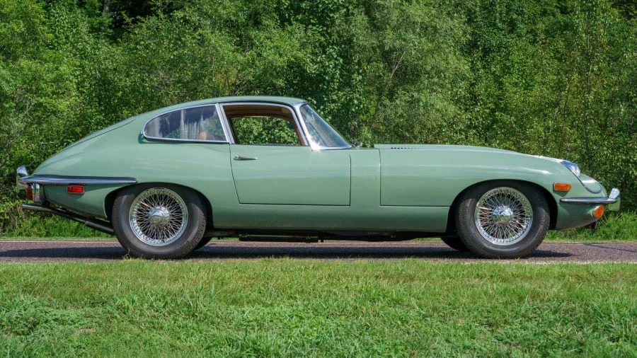 1969 Jaguar E-Type Series 2 - Image 2 of 27