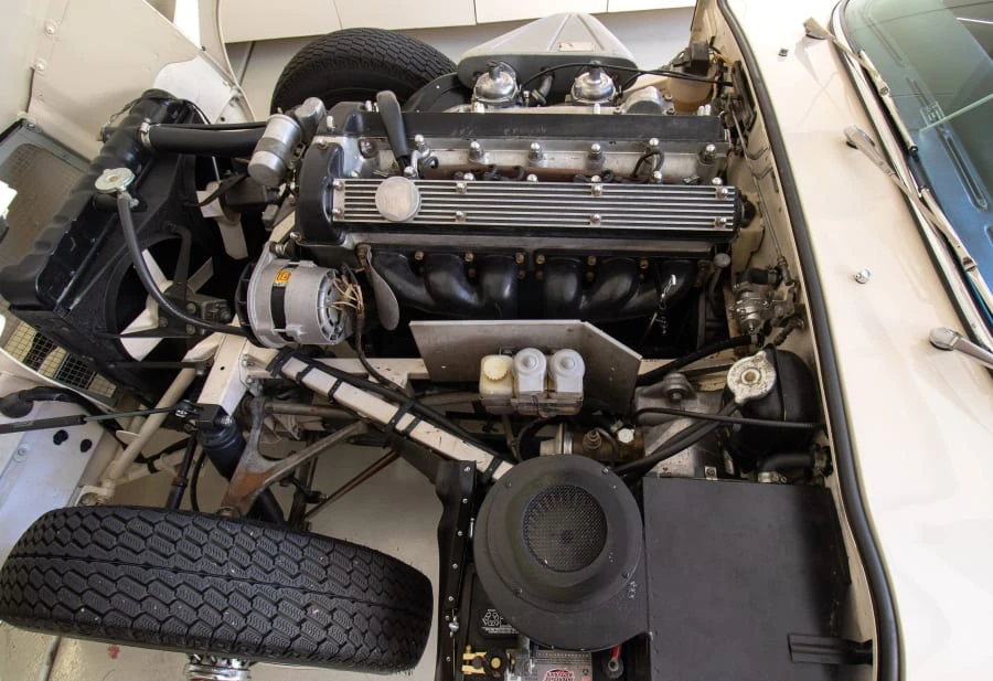 1969 Jaguar E-Type Series 2 - Image 6 of 28