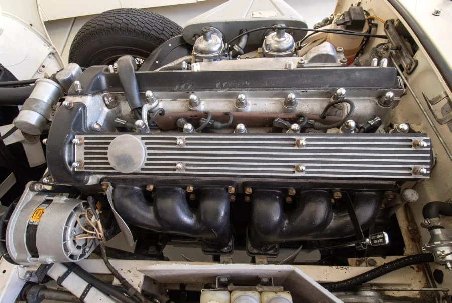 1969 Jaguar E-Type Series 2 - Image 15 of 28