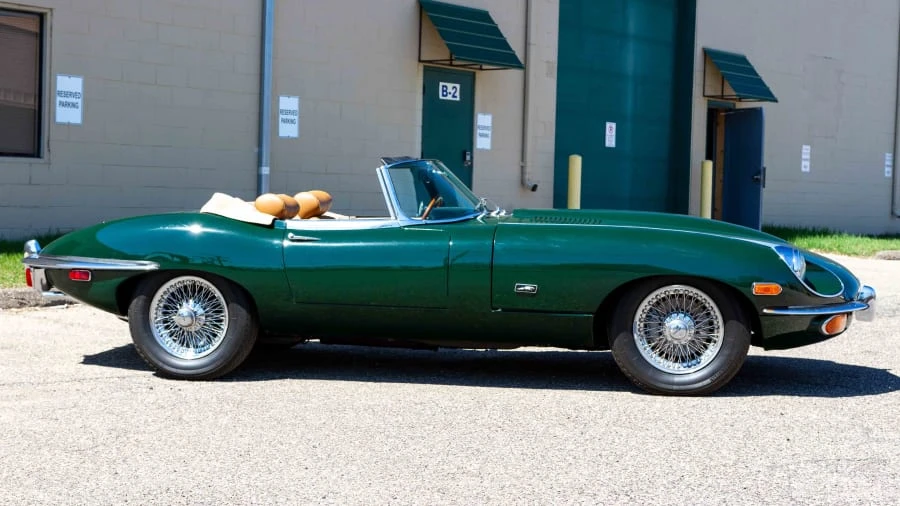 1969 Jaguar E-Type Series 2 - Image 2 of 24