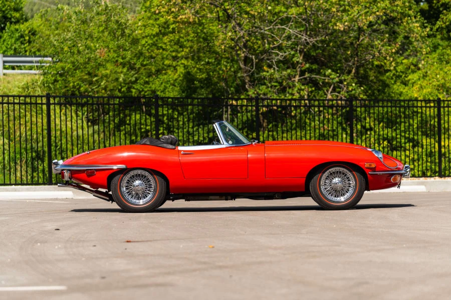 1969 Jaguar E-Type Series 2 - Image 2 of 31