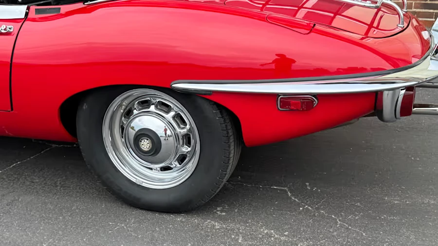 1969 Jaguar E-Type Series 2 - Image 10 of 16
