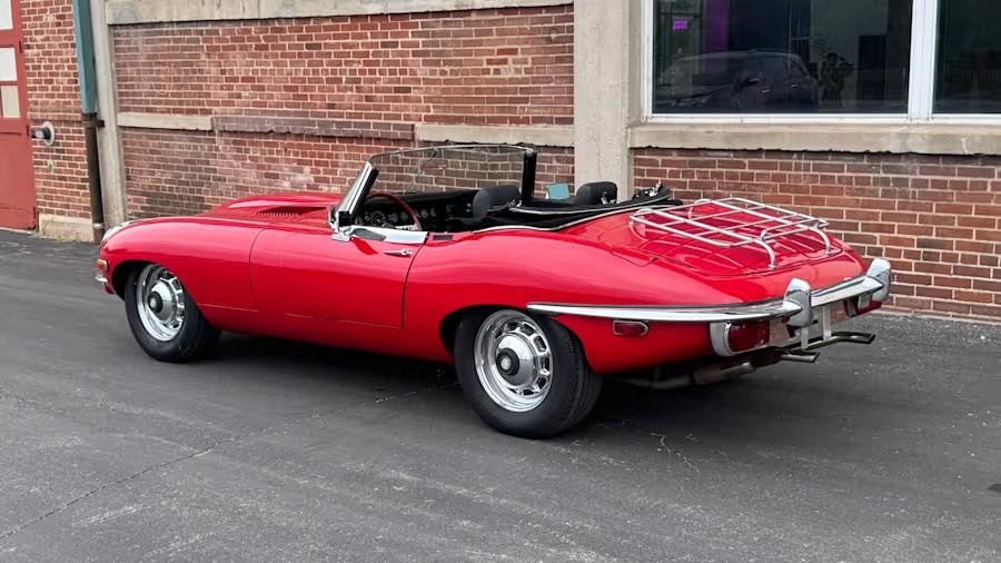 1969 Jaguar E-Type Series 2 - Image 3 of 16