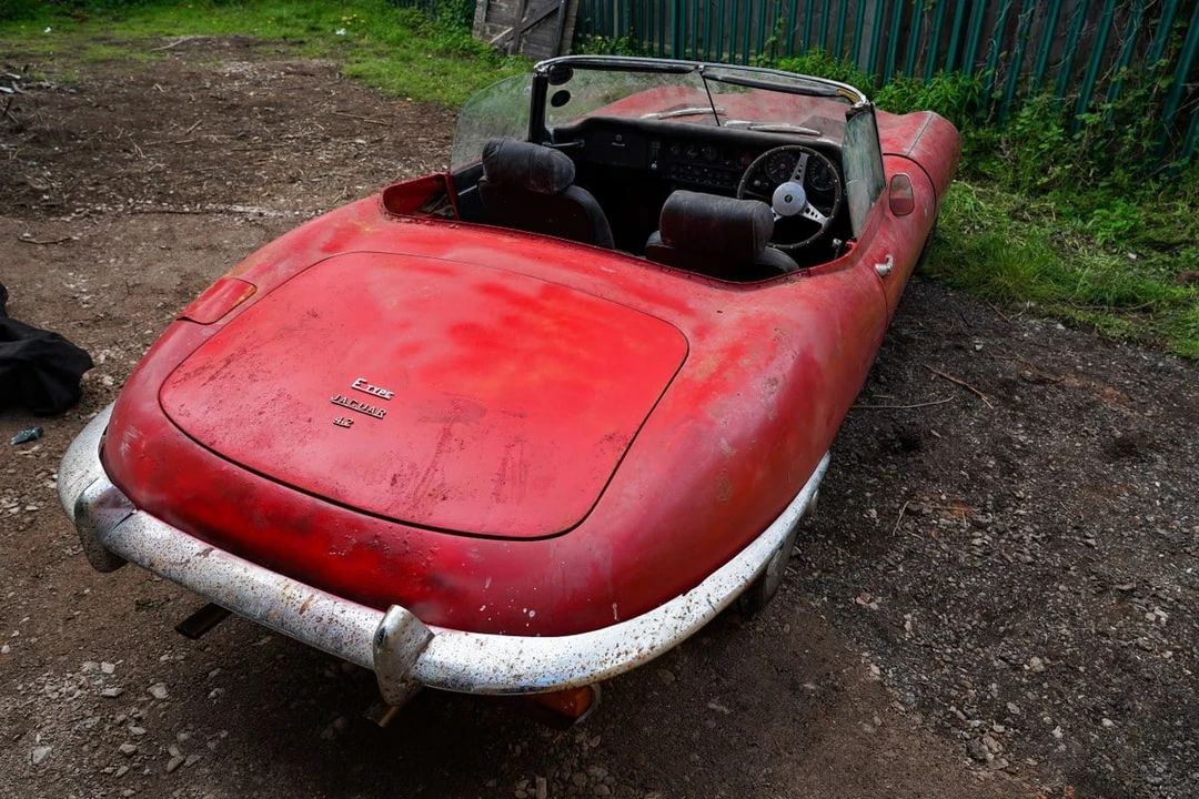 1969 Jaguar E-Type Series 2 - Image 7 of 30