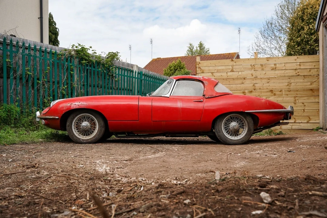 1969 Jaguar E-Type Series 2 - Image 25 of 30