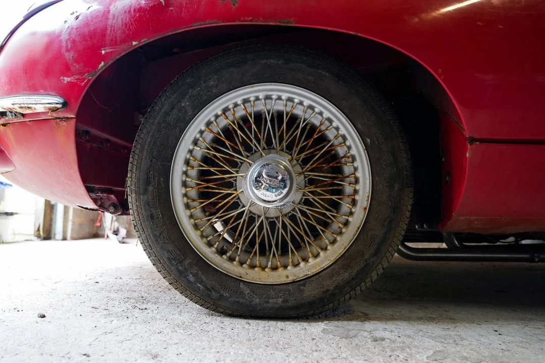 1969 Jaguar E-Type Series 2 - Image 30 of 30