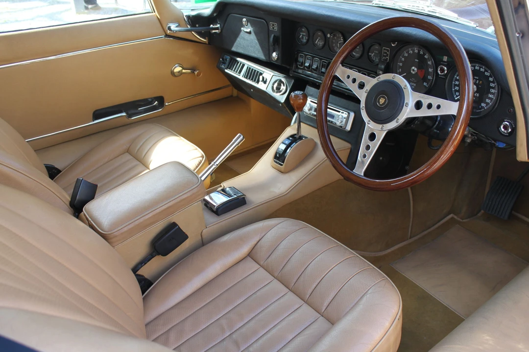 1969 Jaguar E-Type Series 2 2+2 - Image 5 of 10