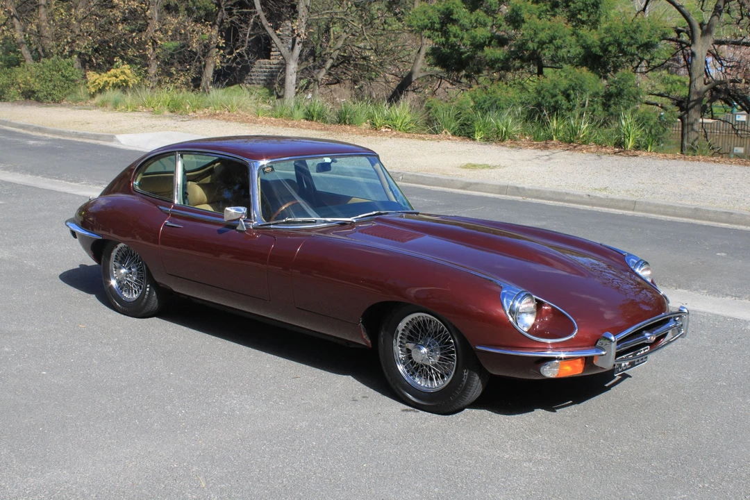 1969 Jaguar E-Type Series 2 2+2 - Image 10 of 10