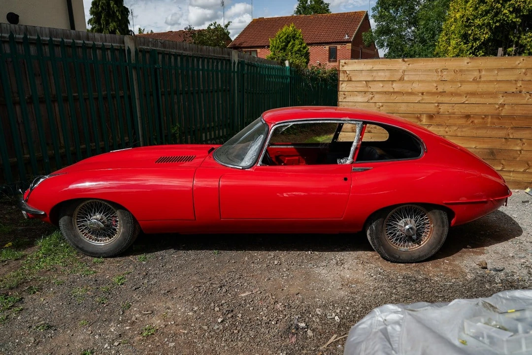 1969 Jaguar E-Type Series 2 2+2 - Image 26 of 30