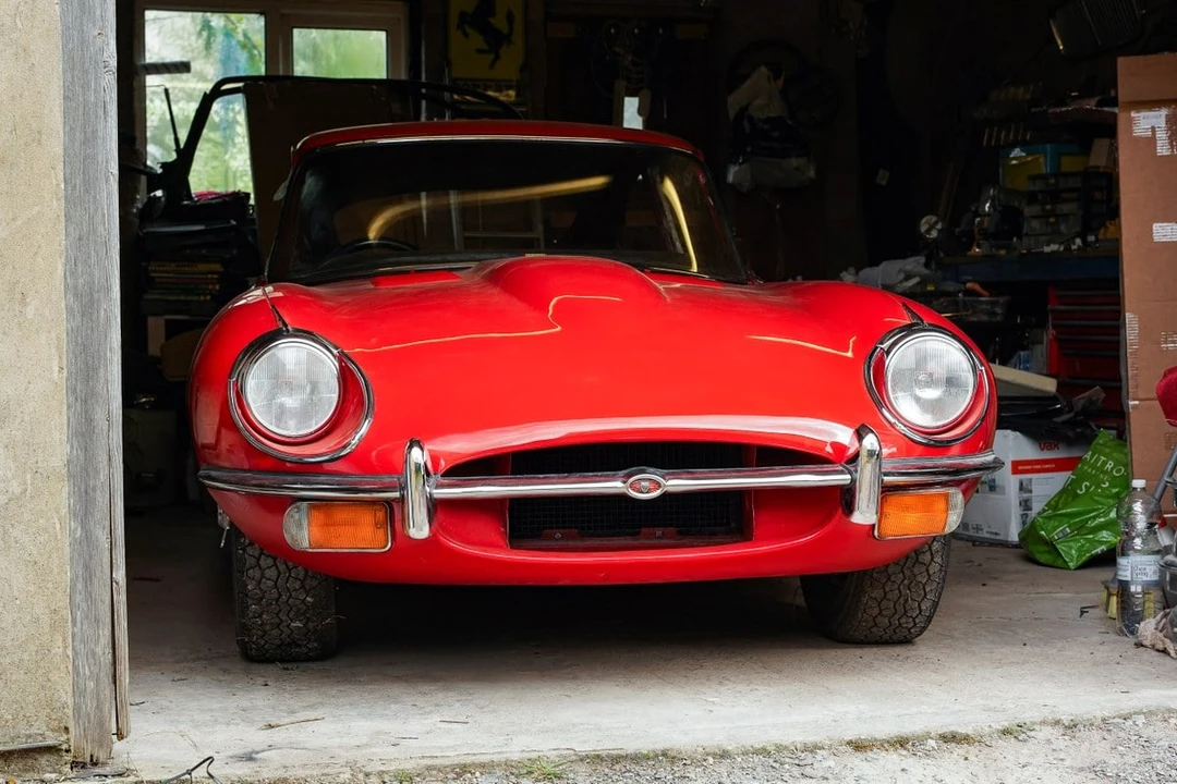 1969 Jaguar E-Type Series 2 2+2 - Image 10 of 30