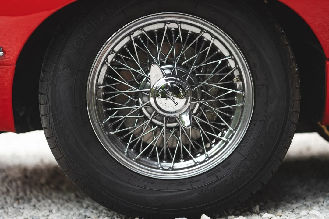 1969 Jaguar E-Type Series 2 - Image 18 of 30