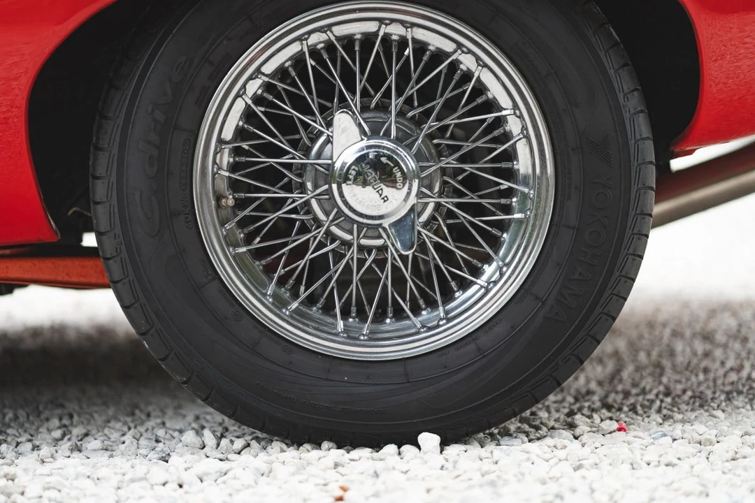 1969 Jaguar E-Type Series 2 - Image 19 of 30