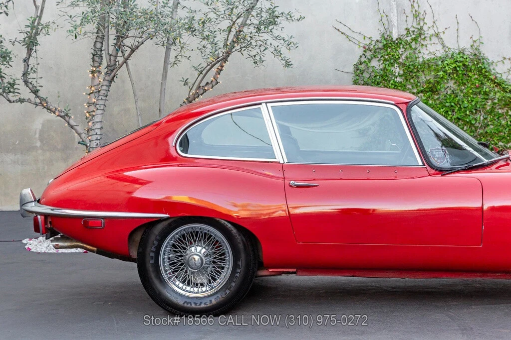 1969 Jaguar XK - Image 11 of 12